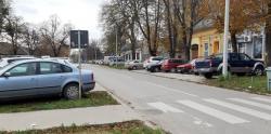 POSLE REKONSTRUKCIJE PARKINGA KOD MAKSIJA, PARKIRANJE I DALJE PROBLEM