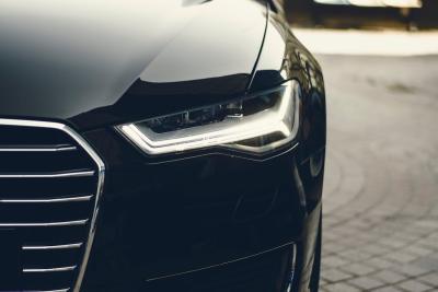Konačno ispravna odluka EU: Menjaju se dnevna svetla na automobilima