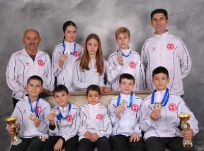 Somborski karatisti sa osam medalja na prestižnom "Trofju Beograda"
