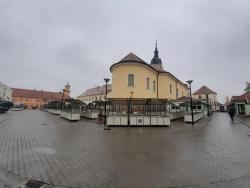 Preprodavci se dokopali tezgi na somborskoj “Pijaci u lancima“