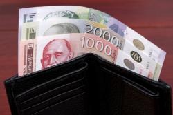 Budžetom za 2022. planirano povećanje plata u javnom sektoru od 7,3 odsto